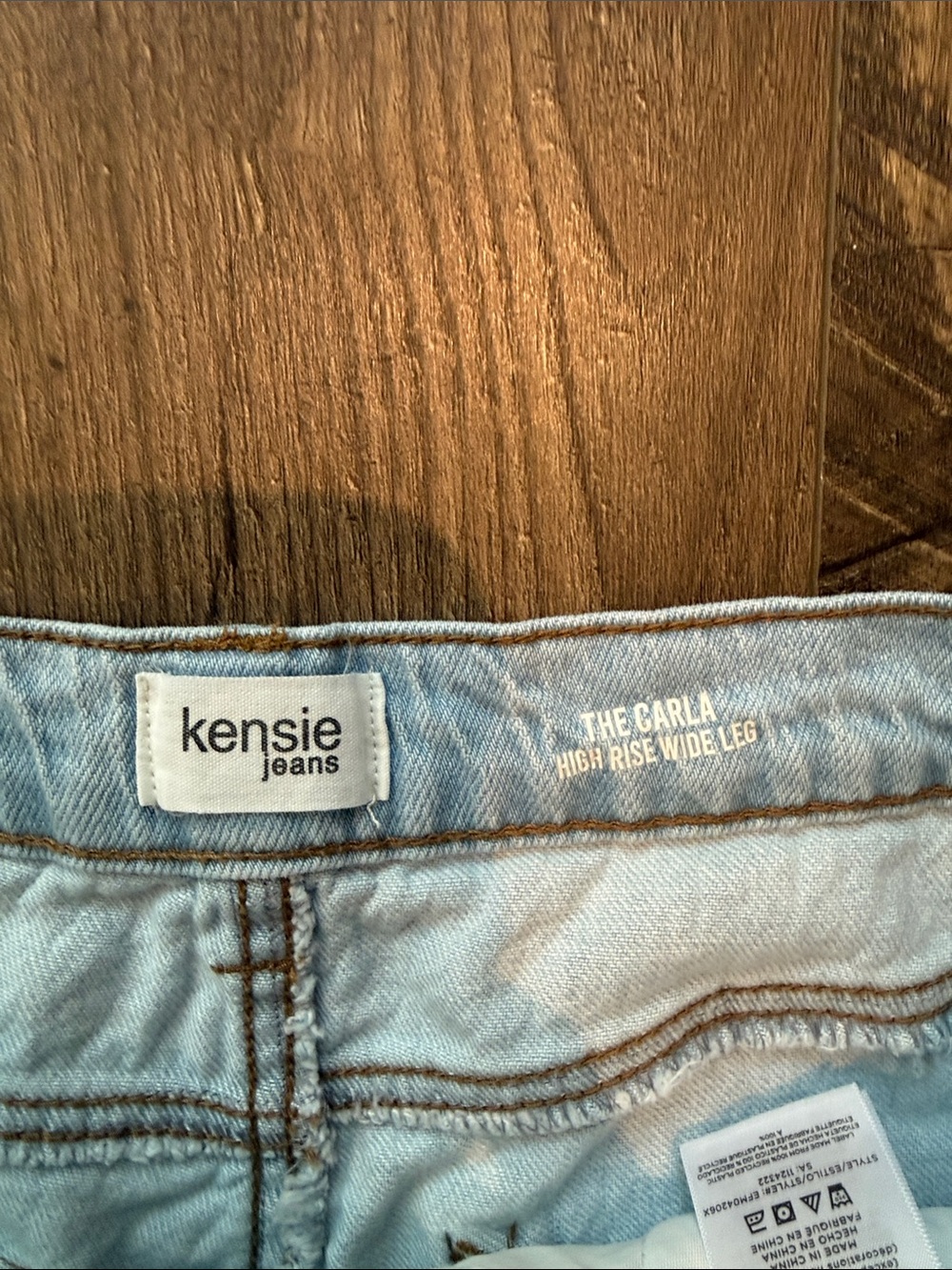 Kensie Jeans The Carla High Rise Wide Leg Jeans - Picture 4 of 6